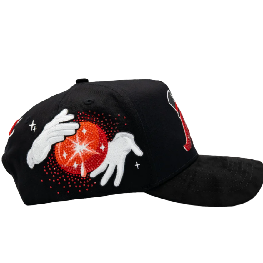 31 HATS "EL MAGO”